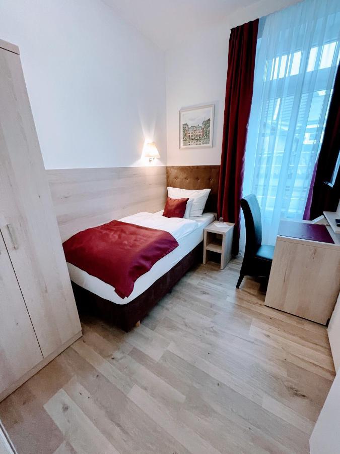 Hotel Krone 3*