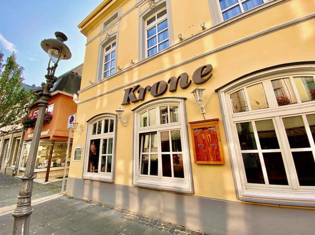 Krone 3*